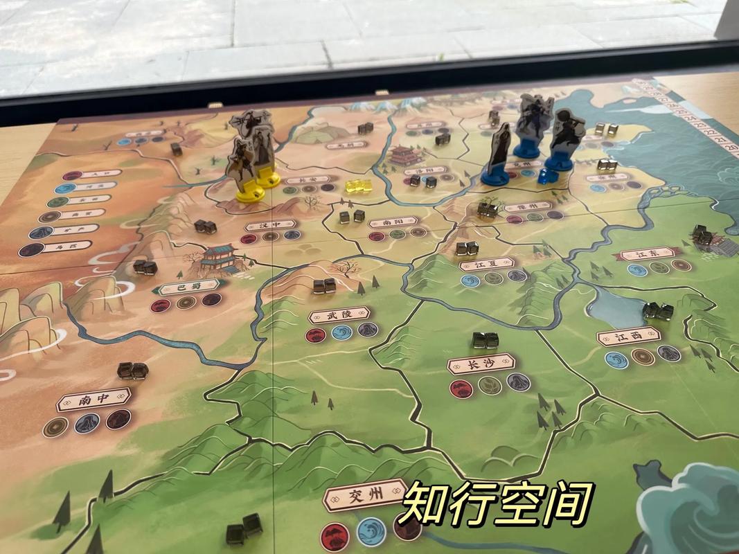 宝石蓝类似的词语_真三蓝宝石_宝石蓝配什么颜色好看
