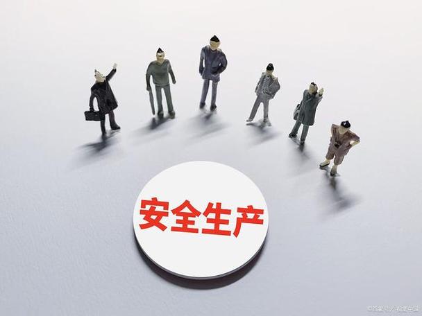 寻找叛徒任务怎么过_叛徒哪里逃_寻找叛徒