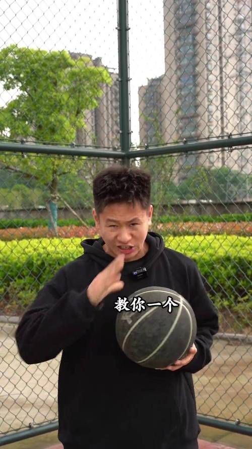 街头篮球背身运球_街头篮球的背二在哪去了_街头篮球背2怎么用