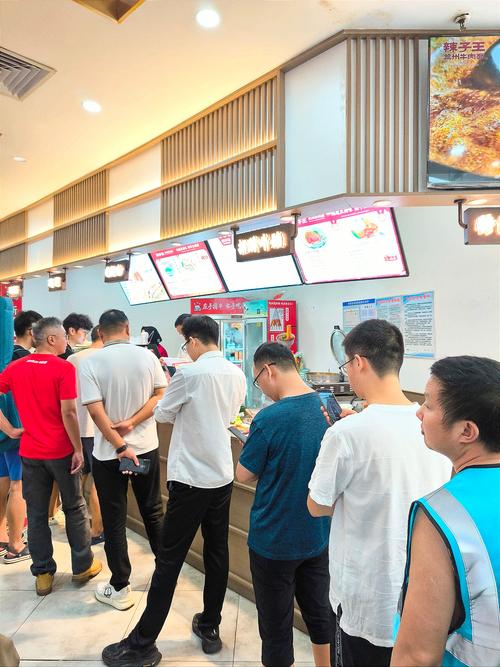 qq餐厅吃货_吃货餐厅模拟器_吃货餐厅模拟器下载