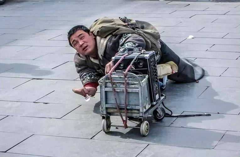可怜人啊_被无视的可怜人_可怜没人怜